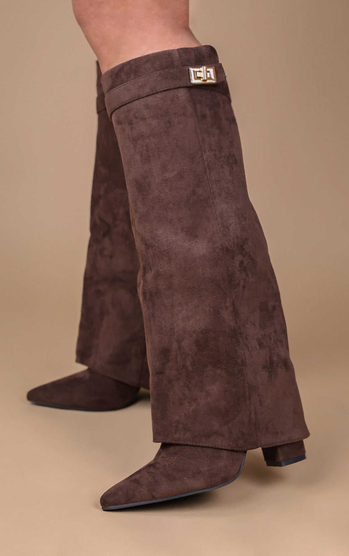 Elyara ⎸ Wildlederstiefel