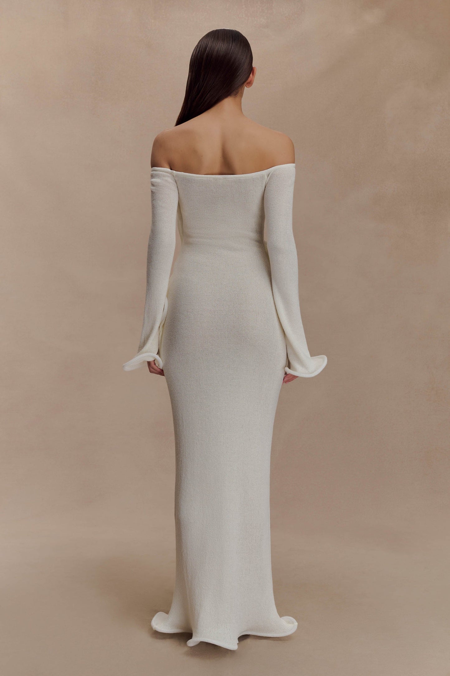 ELYARA - Long knit dress