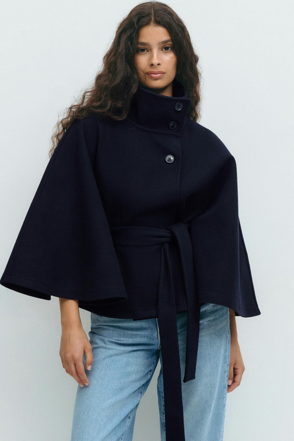 Elyara ⎹ Alma Mantel