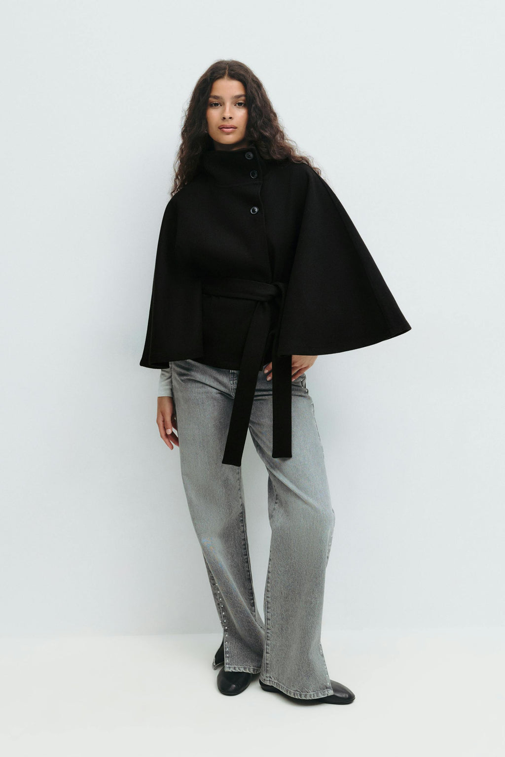 Elyara ⎹ Alma Mantel