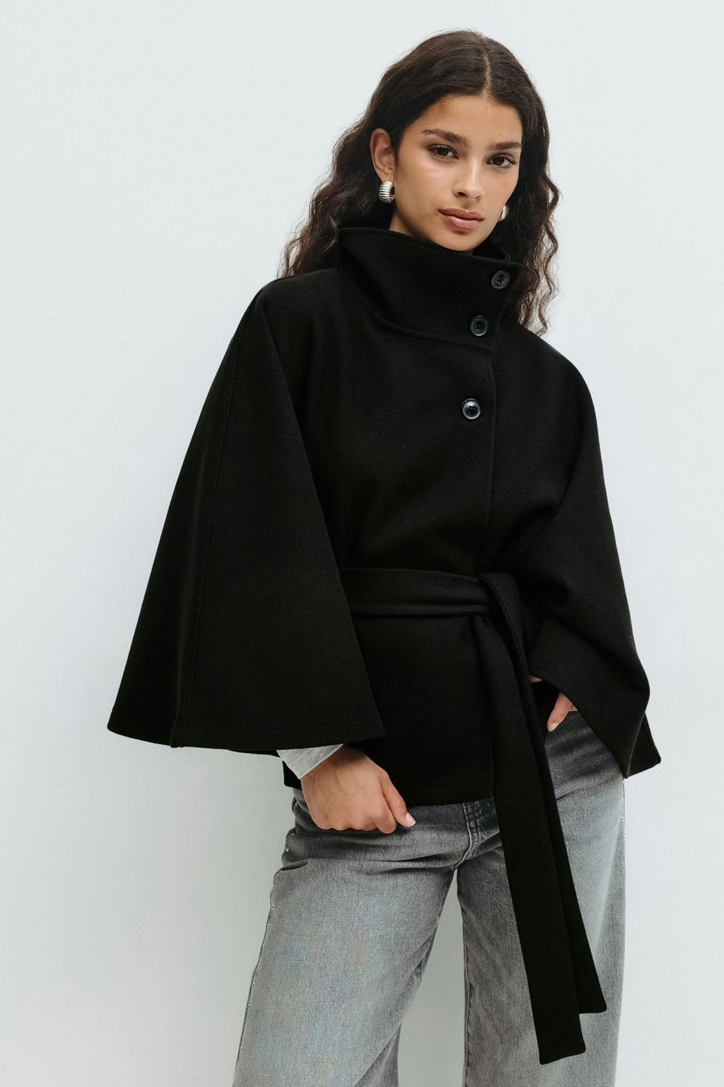 Elyara ⎹ Alma Mantel