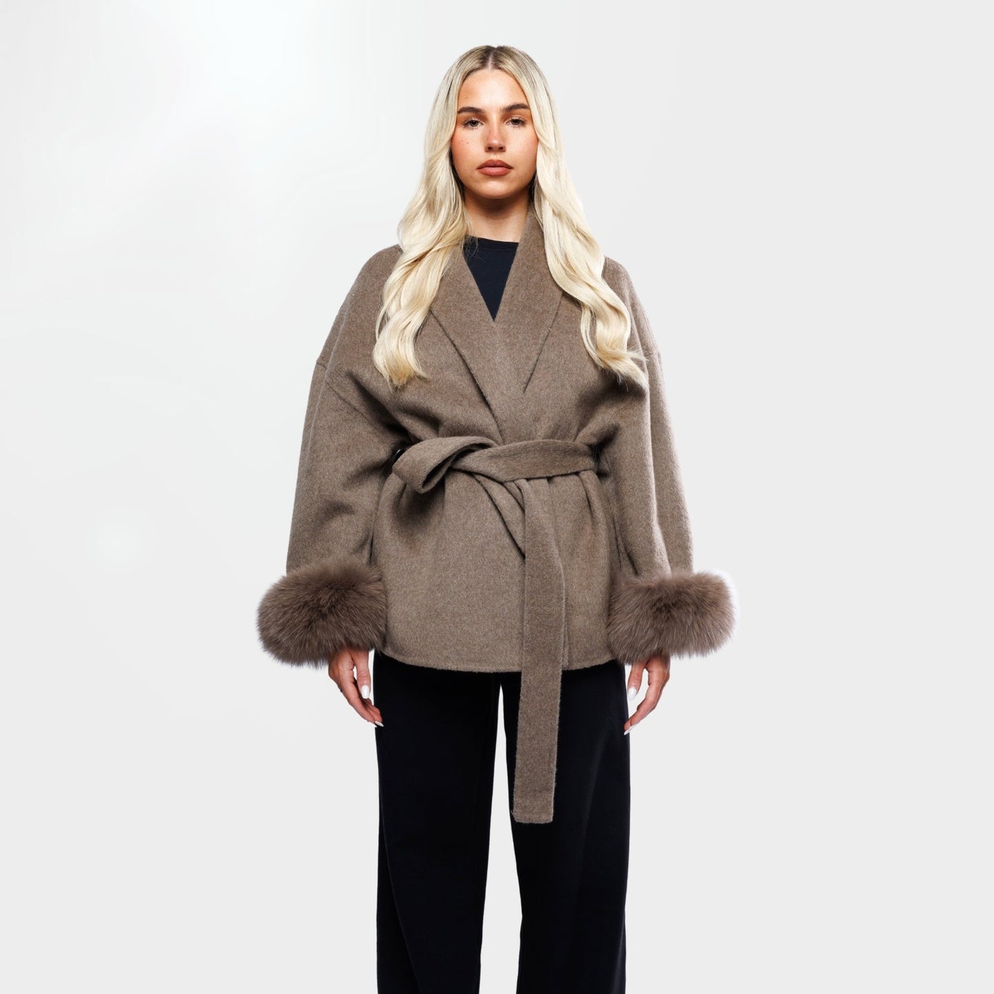 Elyara ⎸ Jeanne