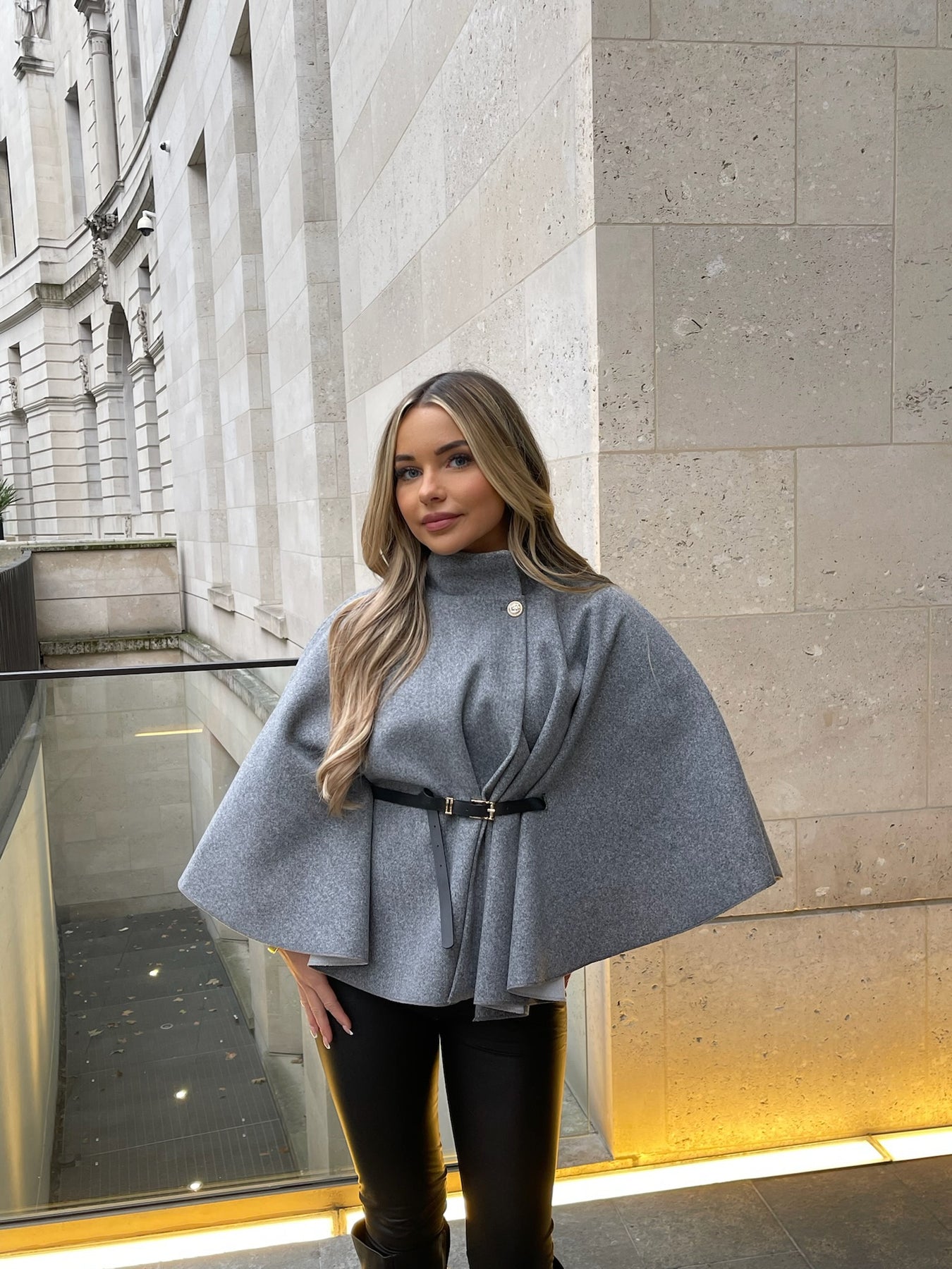 Elyara ⎹ Victoria Coat