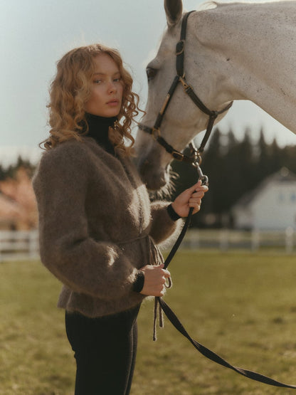 ELYARA - Chaqueta de suavidad color marfil