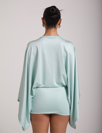 Elyara ⎸ Isla Mini