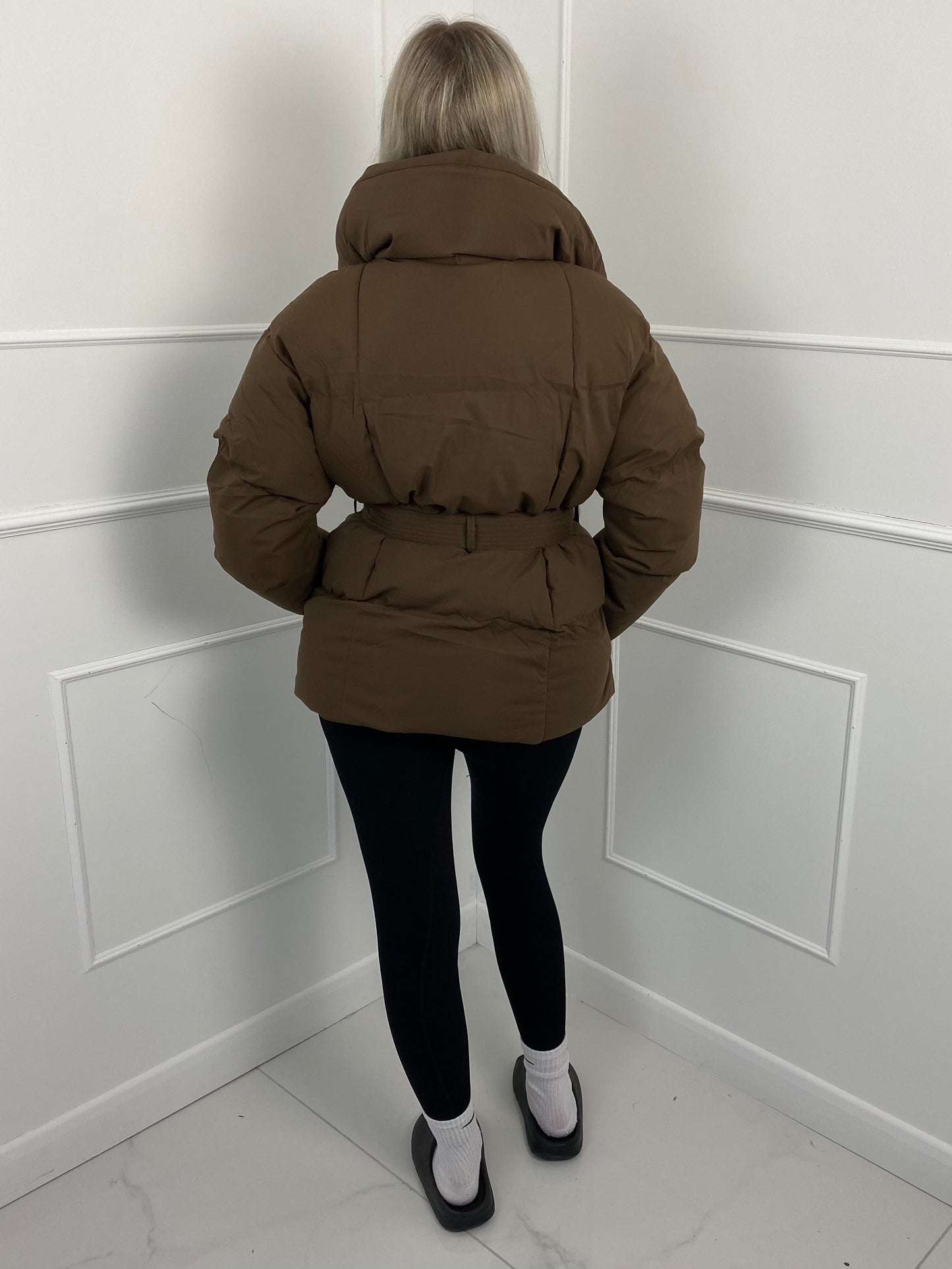 Elyara ⎹ Emma Puffer