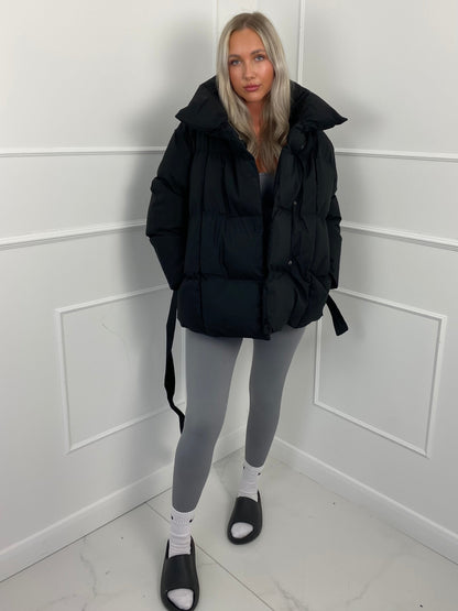 Elyara ⎹ Emma Puffer