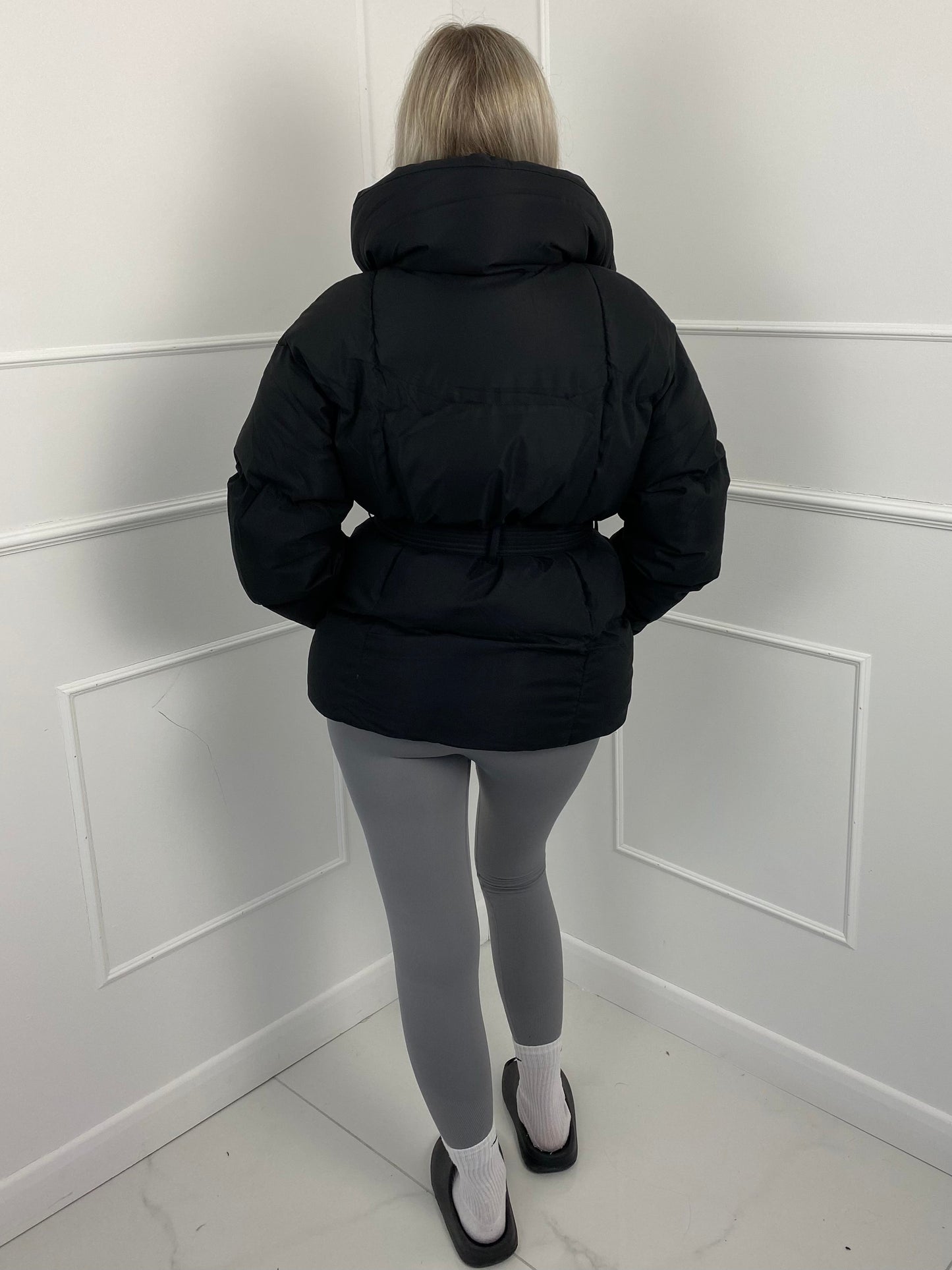 Elyara ⎹ Emma Puffer