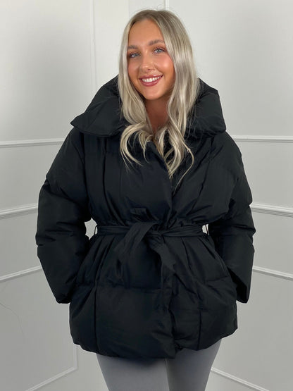 Elyara ⎹ Emma Puffer