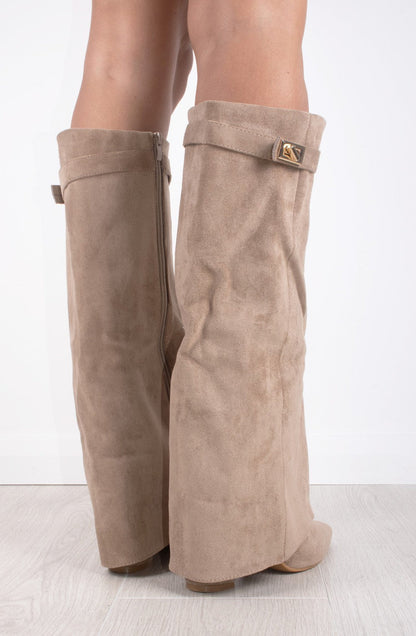 Elyara ⎸ Wildlederstiefel