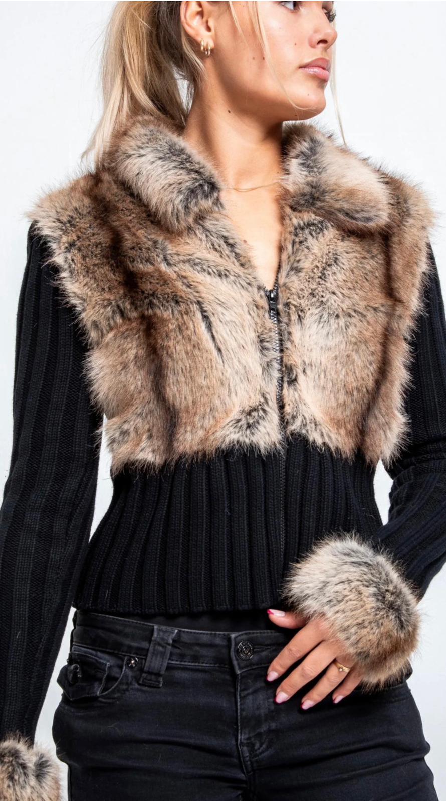 Elyara - Fur Vest