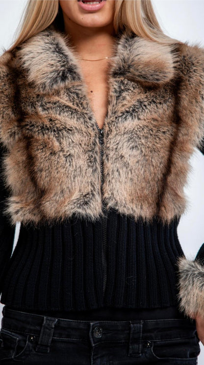 Elyara - Fur Vest